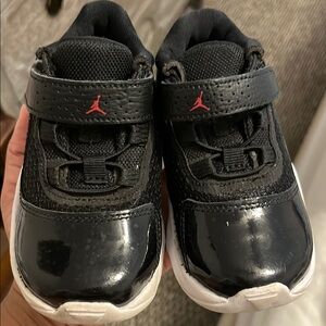Jordan Kids Black and Red Athletic Shoes